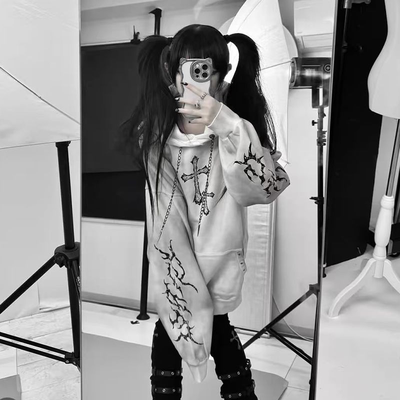Nowe Subkultury Gotyckie Stylo – Graphic Hoodie Streetwear recenzja i cena
