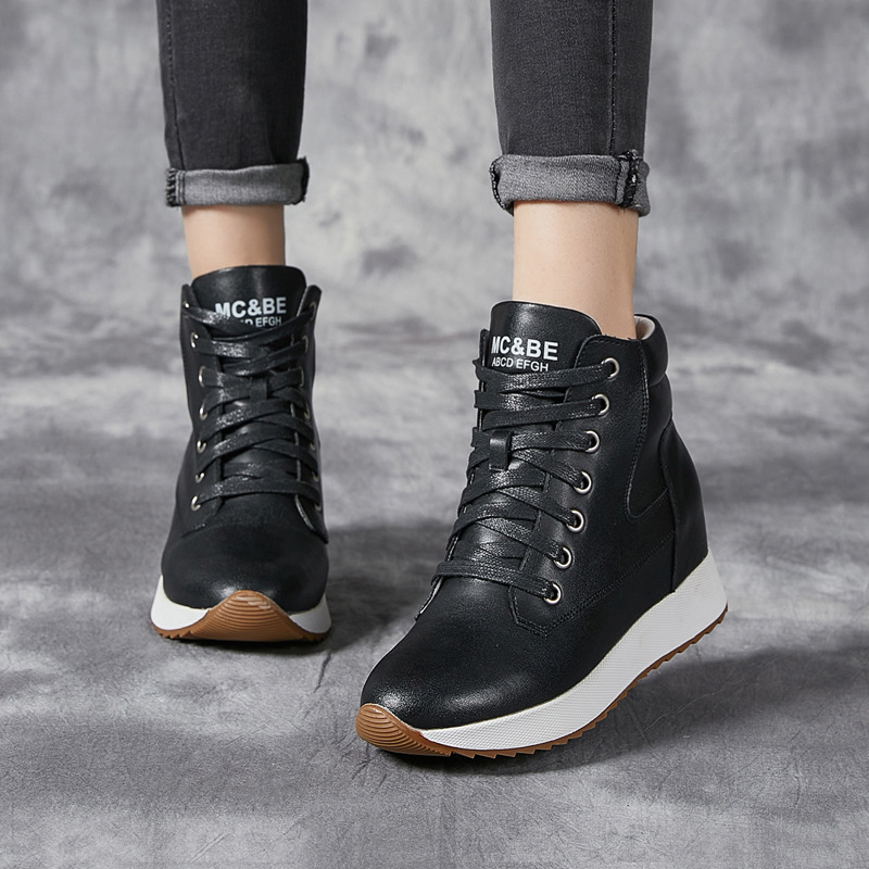 Botki damskie ze skóry natural – Chunky Sneaker Platform recenzja i cena